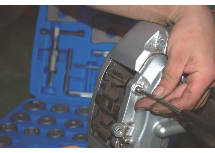 طقم تثبيت فرامل /بستوني 31 قطعة للسيارات - الصورة 8